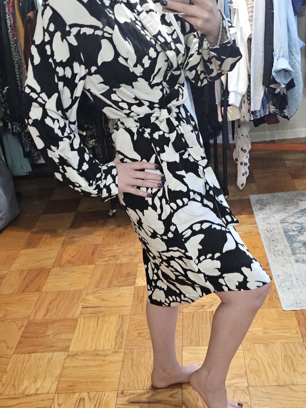 NIC+ZOE Black & White Floral Midi Wrap Dress